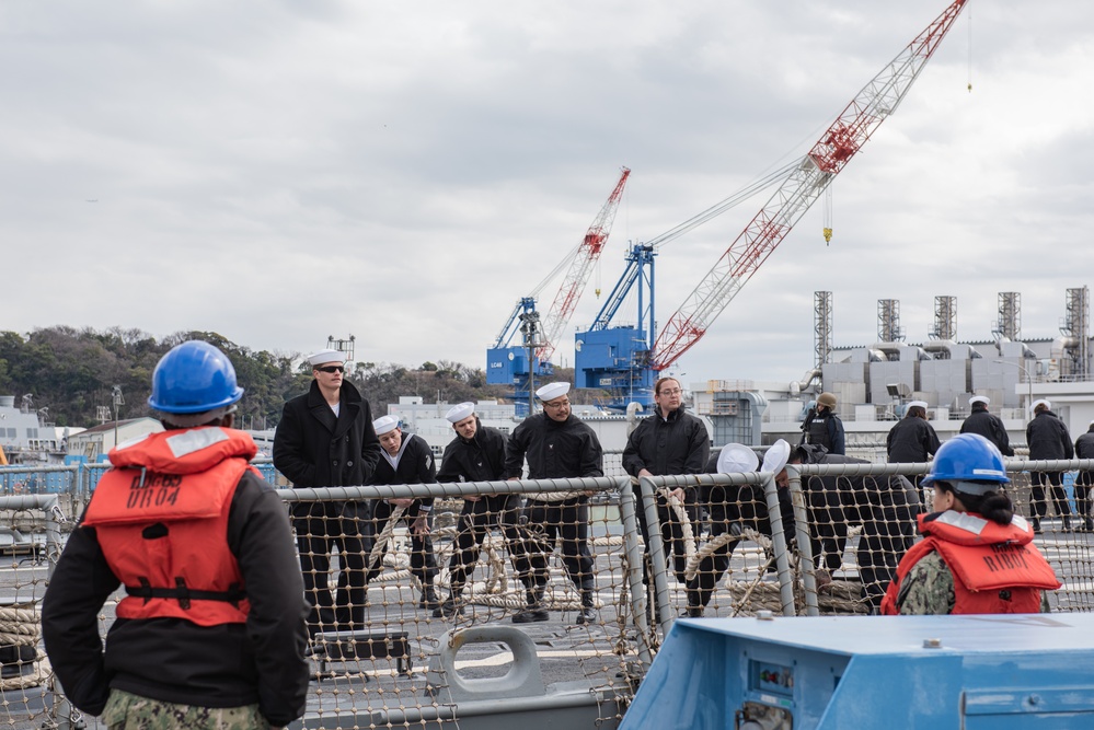 USS McCampbell Arrives at CFAY