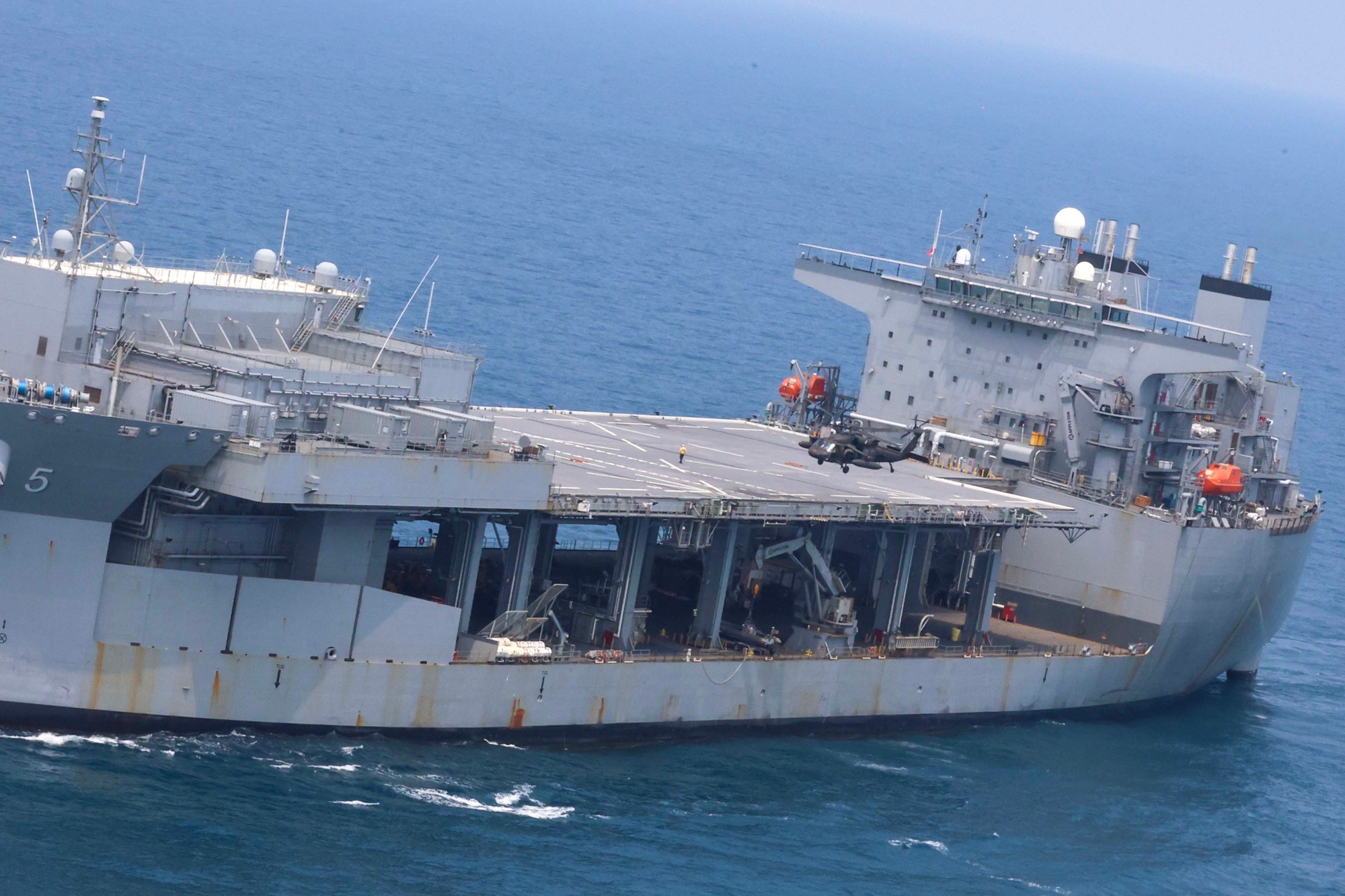 DVIDS - Images - 16th CAB Conducts Deck Landing Qualification on