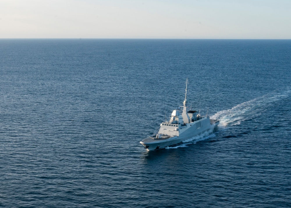 CTF North commander visits French Frigate Normandie (D651)