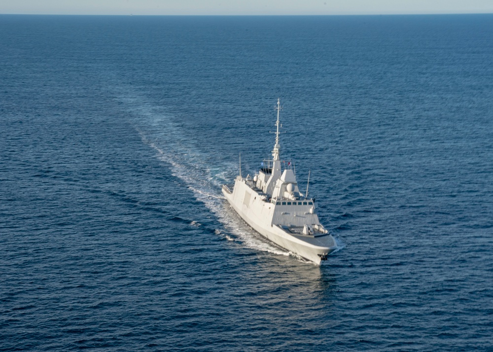 CTF North commander visits French Frigate Normandie (D651)