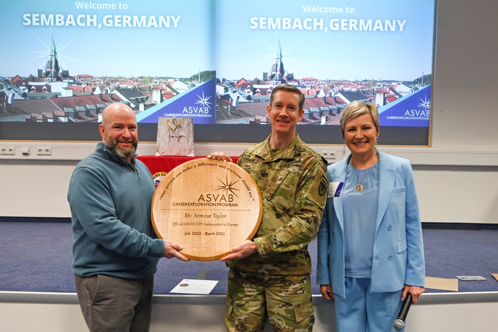 U.S. Army Garrison Rheinland-Pfalz hosts first-ever ASVAB CEP training in Europe