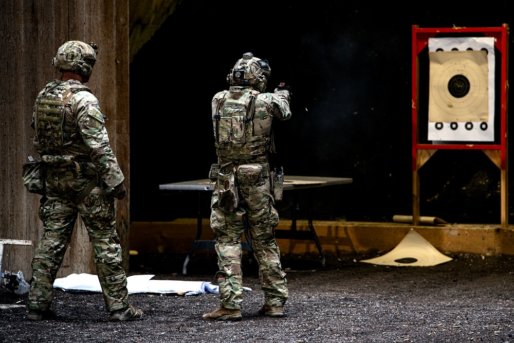 DVIDS - Images - Combat Marksmanship Training [Image 7 of 11]