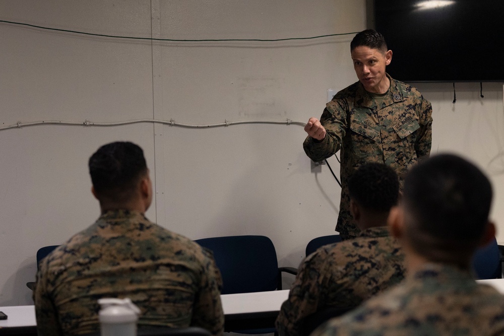 20th Sergeant Major of the Marine Corps visits the USS Carter Hall