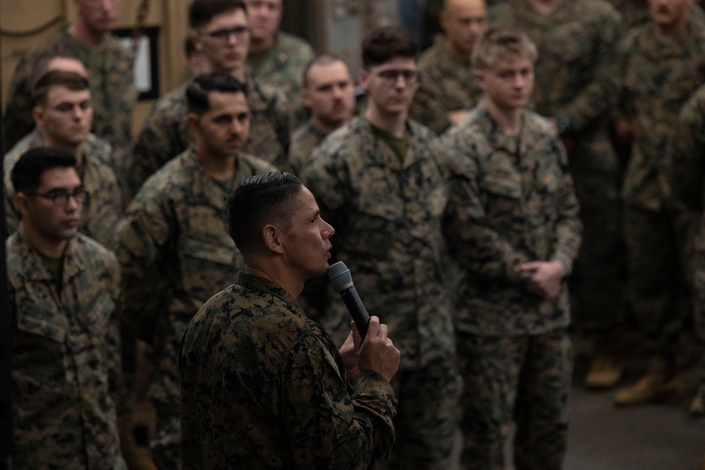 20th Sergeant Major of the Marine Corps visits the USS Carter Hall