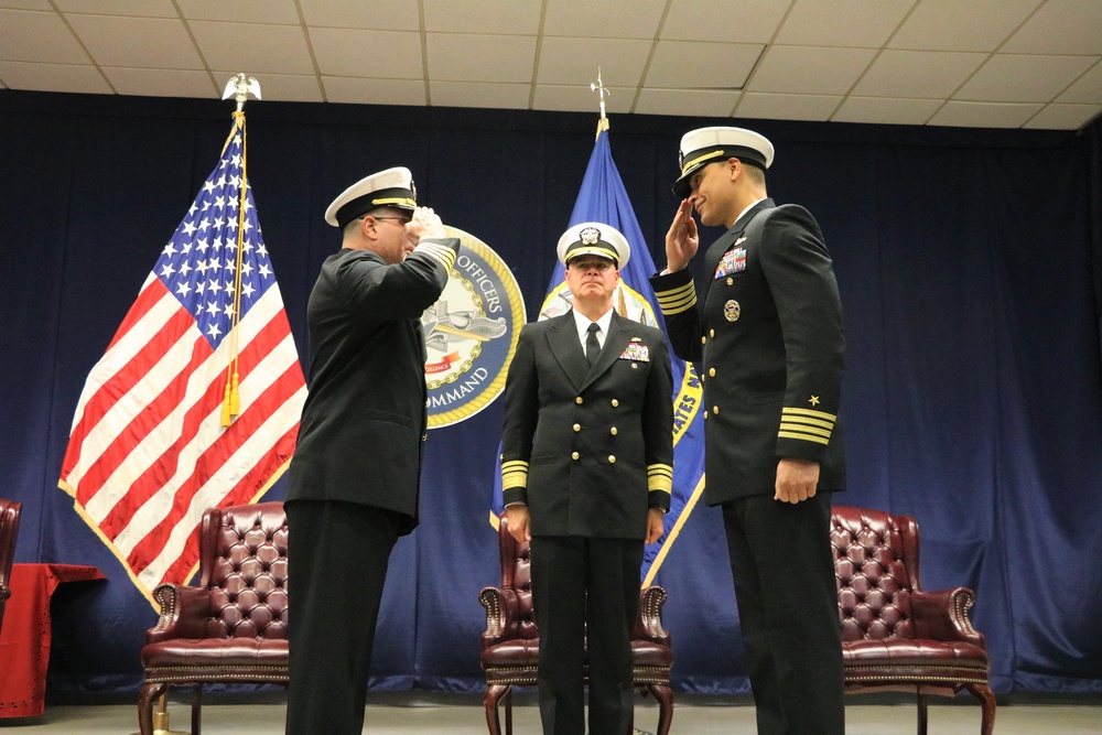 Surface Warfare Schools Command Holds a Change of Command Ceremony