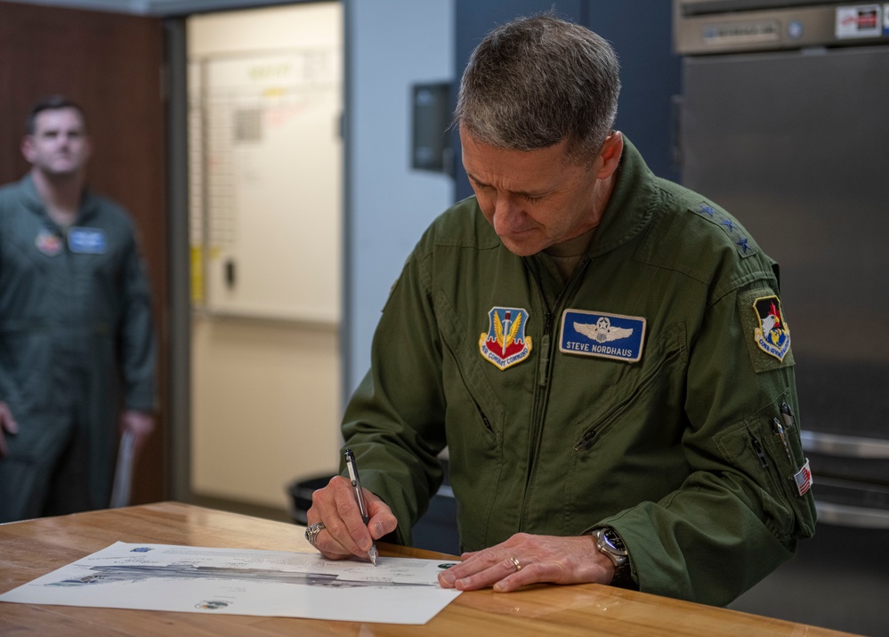 Lt. Gen. Nordhaus visits 180FW