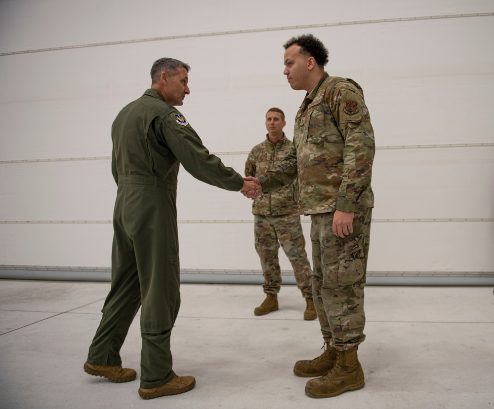 Lt. Gen. Nordhaus visits 180FW