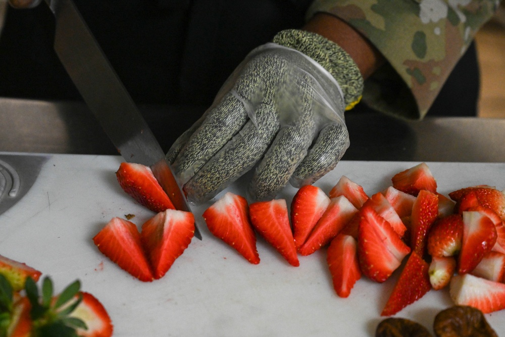 Food Wars competition with Lt. Gen. Miller