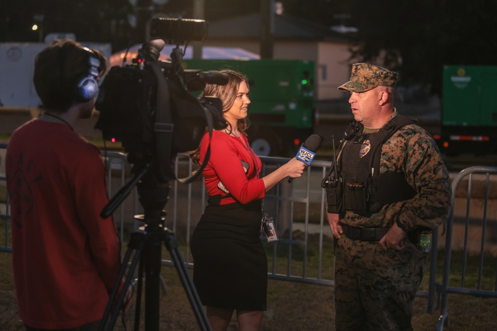 Lt. Dan Band performs at MCAS Beaufort