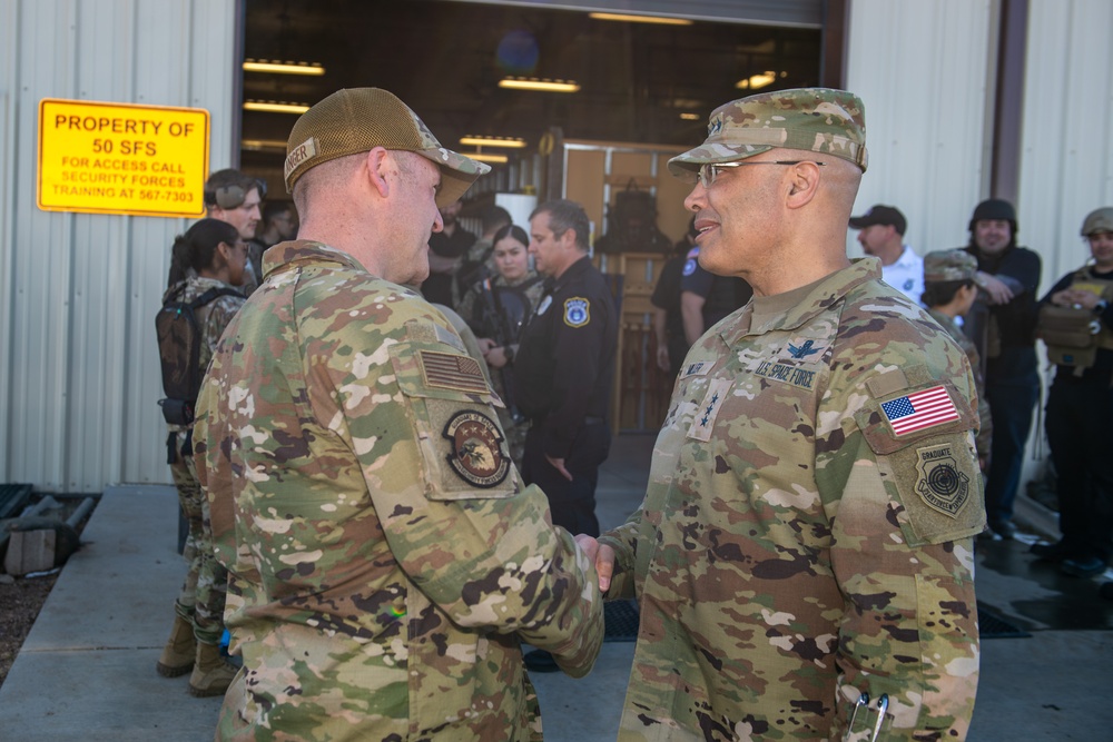 Lt. Gen. Miller visits SBD 1 for Immersion Tour