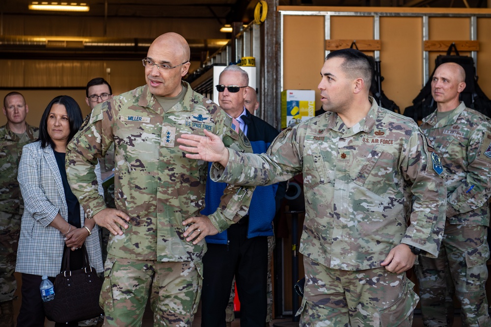 Lt. Gen. Miller visits SBD 1 for Immersion Tour