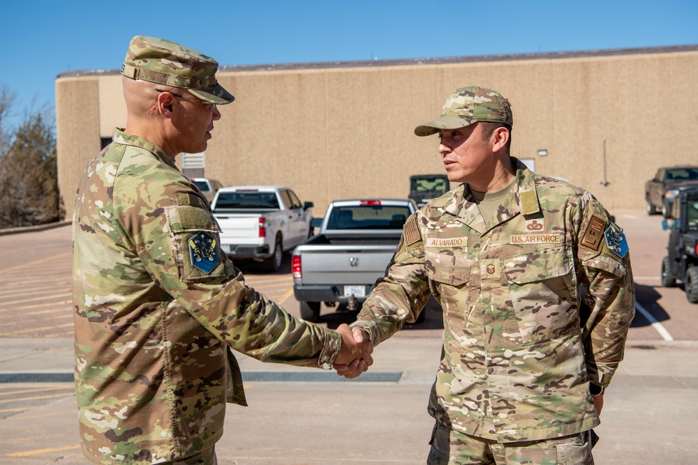 Lt. Gen. Miller visits SBD 1 for Immersion Tour