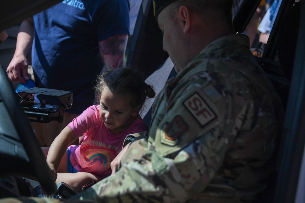 301st Fighter Wing hosts Family Day