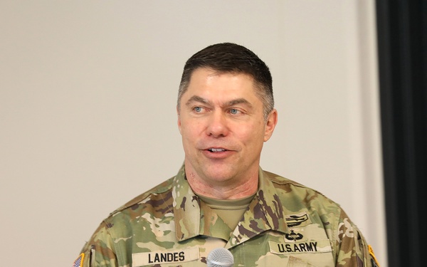 85th U.S. Army Reserve Support Command hosts relinquishment of command ceremony
