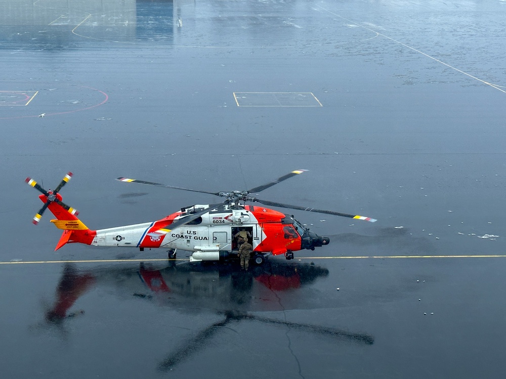 DVIDS - Images - Navy SEALs, Green Berets Fast-Rope from Coast Guard ...