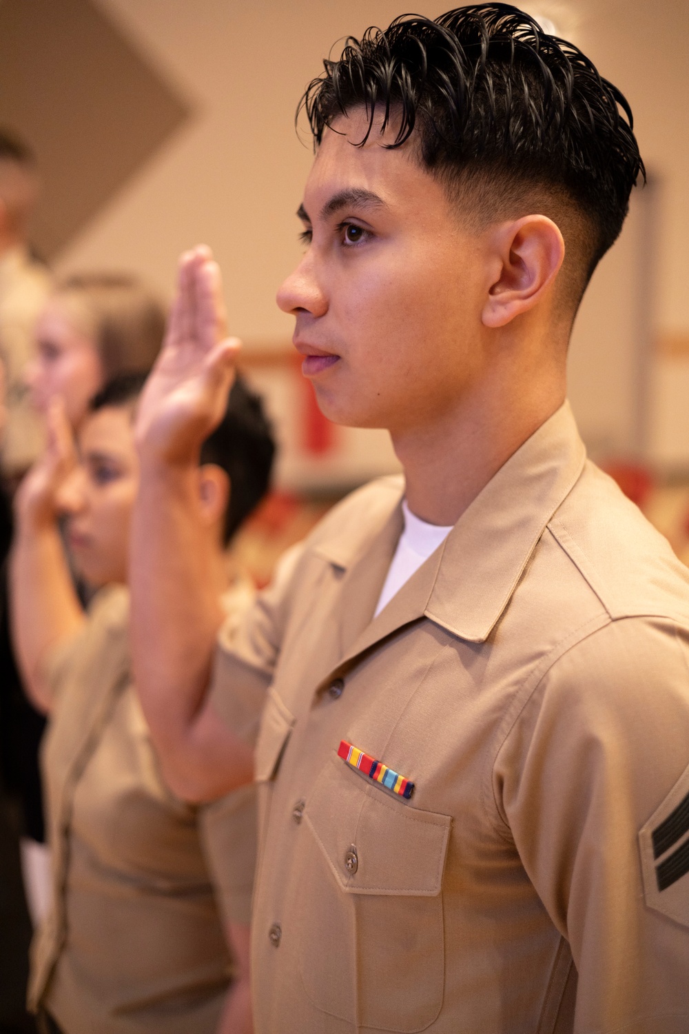 Camp Foster hosts naturalization ceremony, welcomes eight new US citizens from six different countries