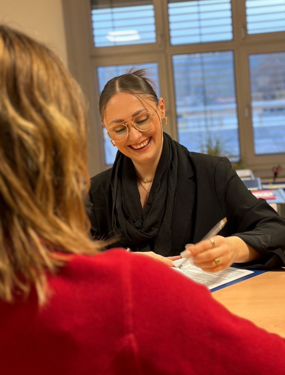 LRC Rheinland-Pfalz drivers testing assistant supports 60 customers a day during peak season
