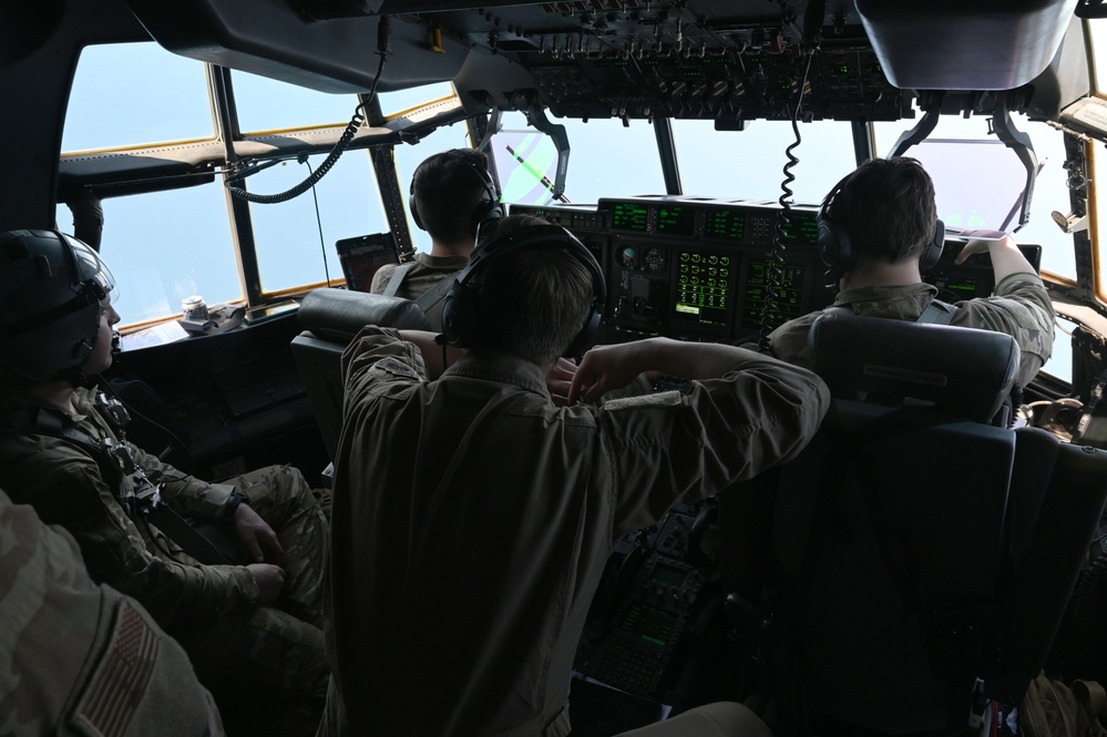 Airmen, Soldiers load AFCENT C-130s with humanitarian aid bound for Gaza