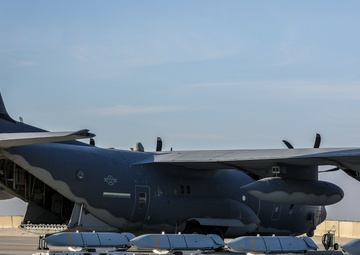 U.S. Joint Warfighters Conduct Palletized Effects Familiarization in CENTCOM