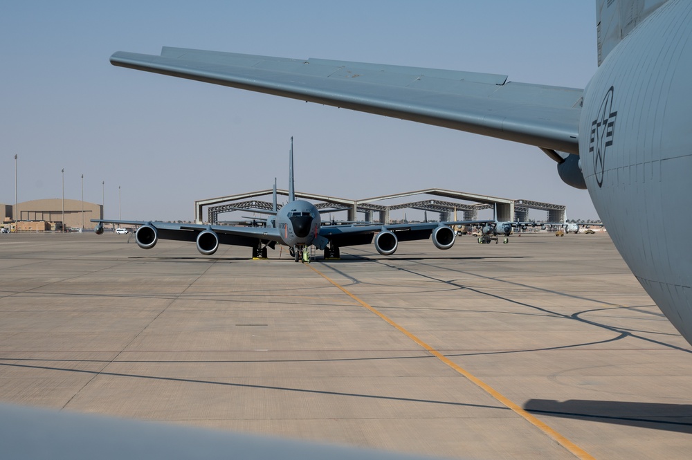 DVIDS - Images - F-15Es Operate in CENTCOM AOR [Image 1 of 4]