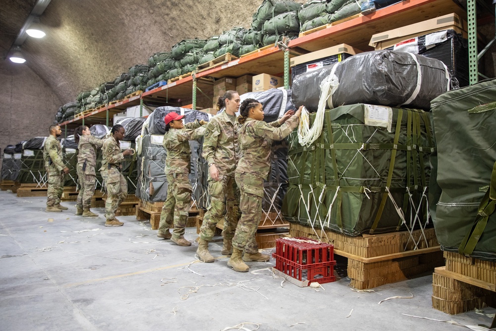 Airmen, Soldiers load C-17s with humanitarian aid bound for Gaza
