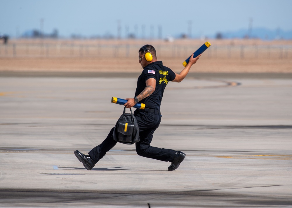 Blue Angels Conduct Winter Training in El Centro