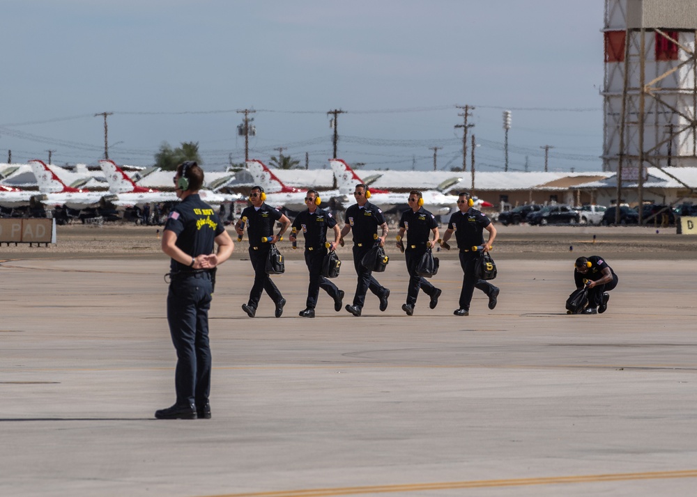 Blue Angels Conduct Winter Training in El Centro