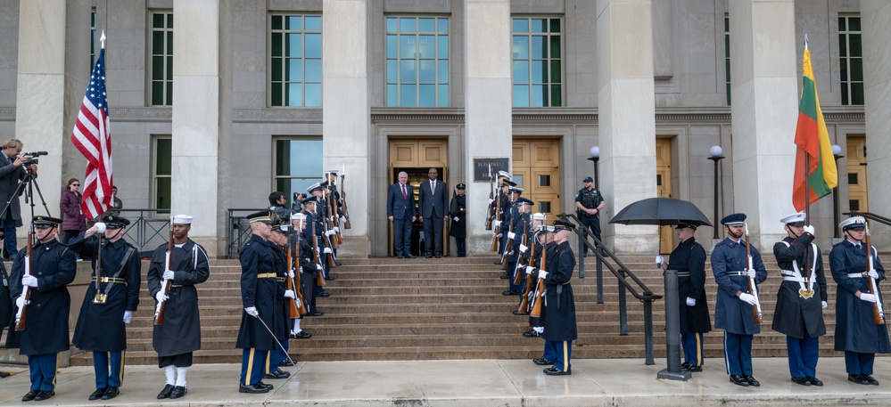 Secretary Austin hosts Lithuanian Defense Minister Arvydas Anusauskas