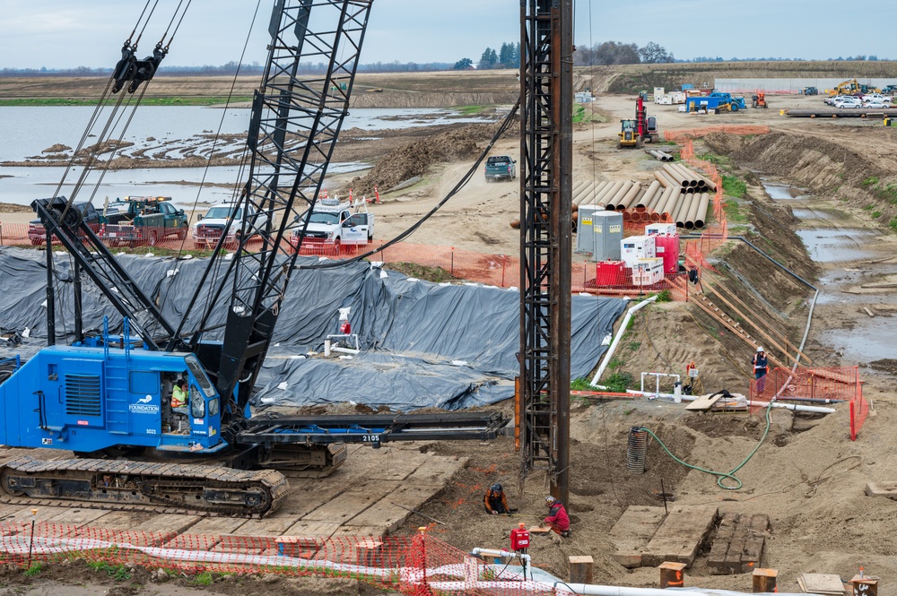 USACE PROSPECT students visit Sacramento Weir Widening Project