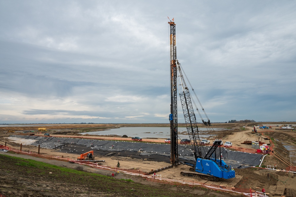 DVIDS - Images - USACE PROSPECT students visit Sacramento Weir Widening ...