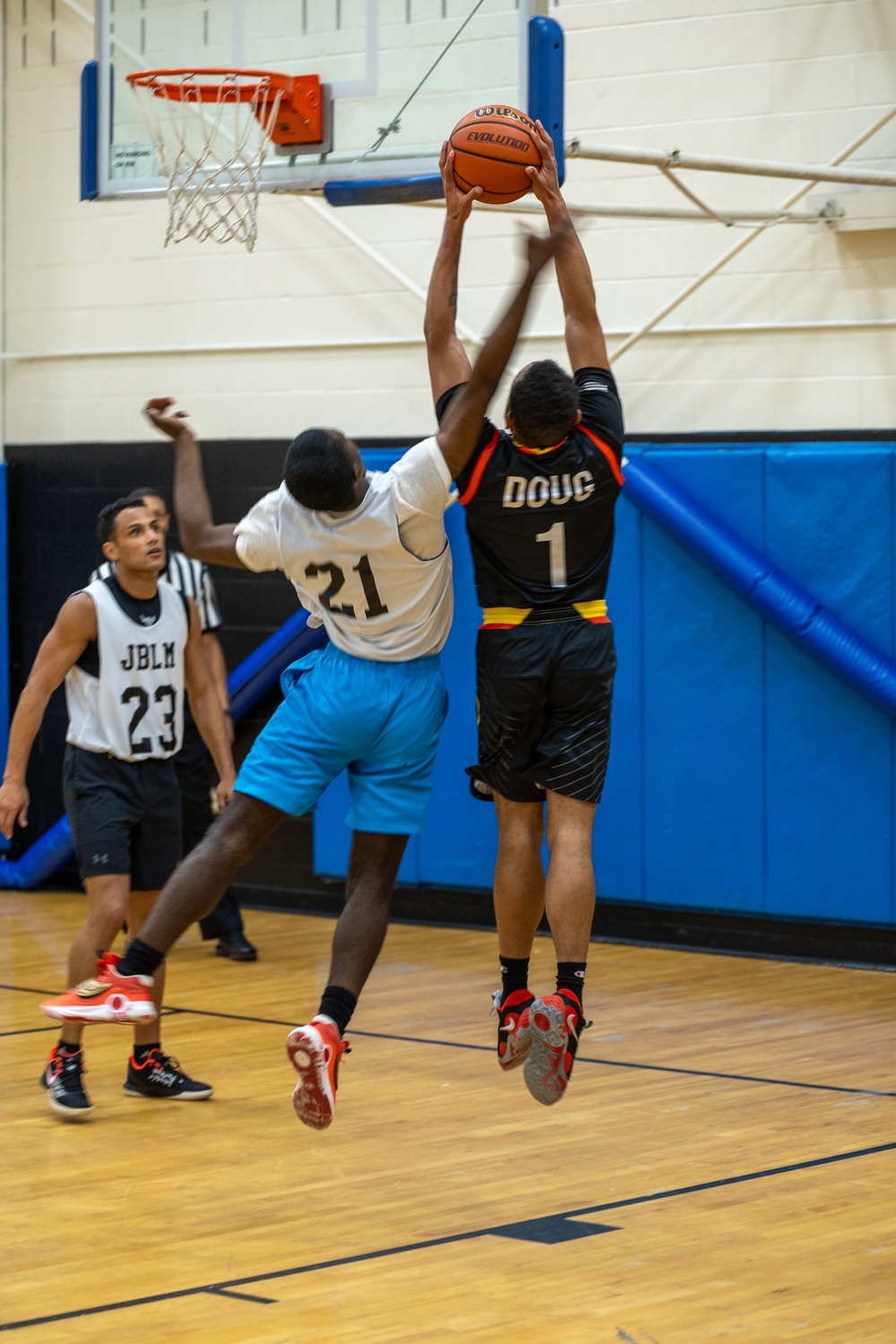 Joint Base Lewis-McChord’s Hosts Annual Commander’s Cup Basketball League