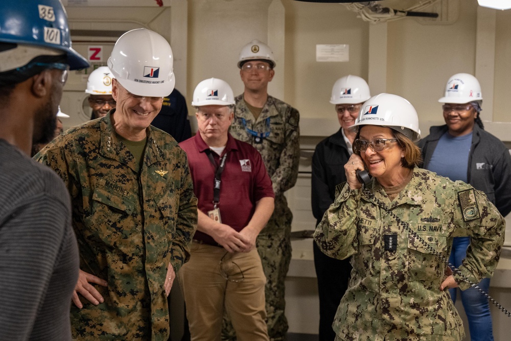 CNO, ACMC Travel to Gulf Coast for Shipbuilding Visit