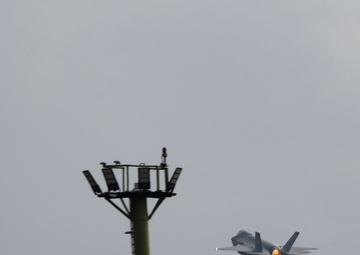 U.S. and Singapore forces conduct bilateral training