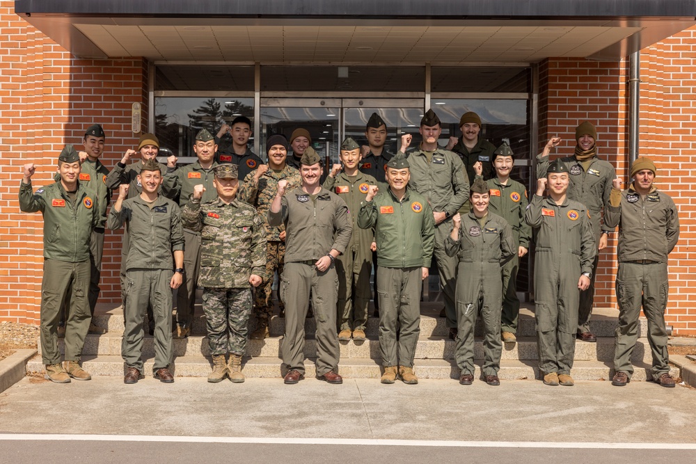 Warrior Shield 24 | MAG-36 Bilateral Formation Flight