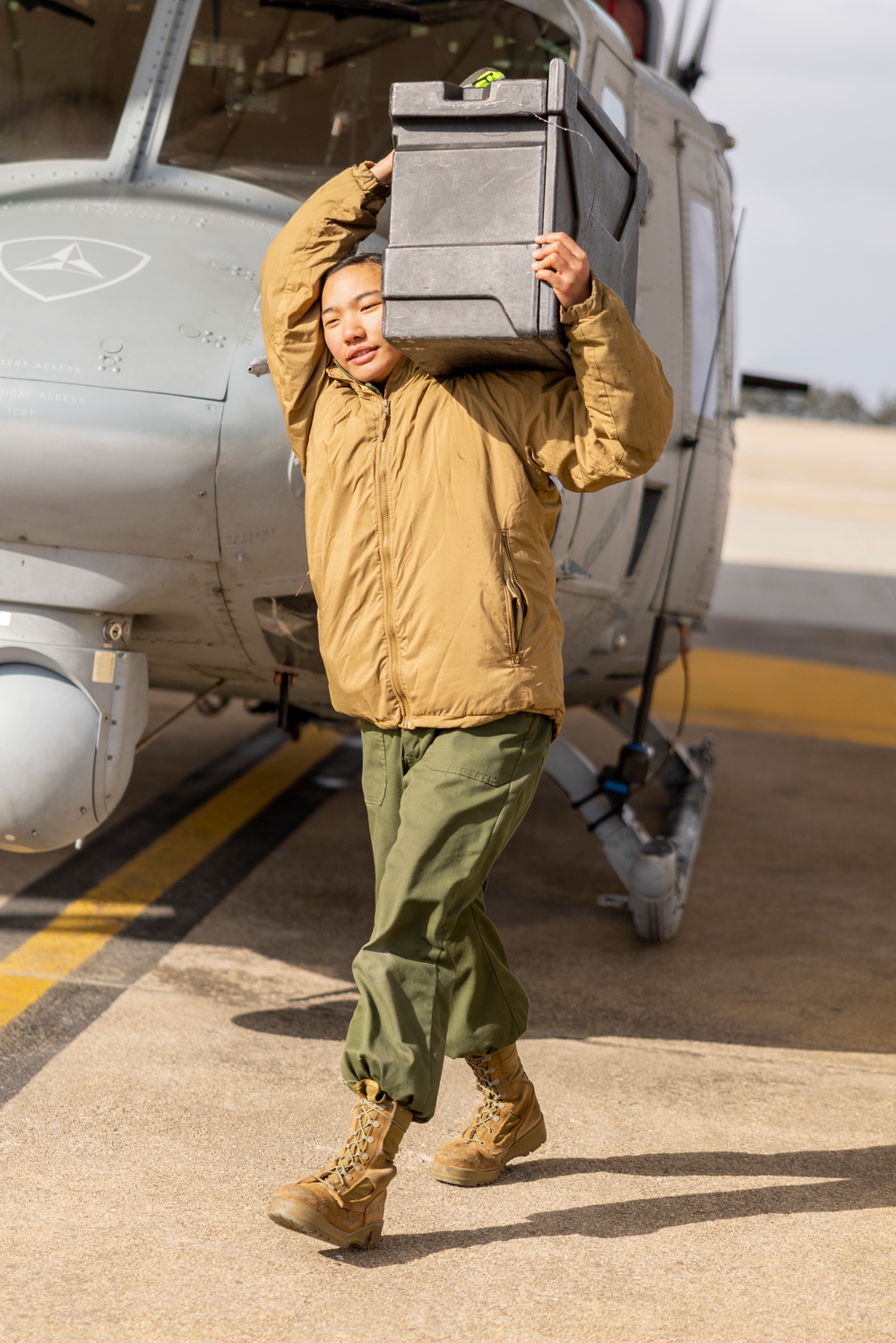 Warrior Shield 24 | HMLA-369 maintains aircraft 