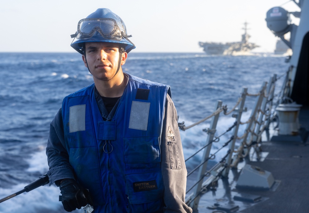 Sarasota, FL Native Serves Aboard DDG-115