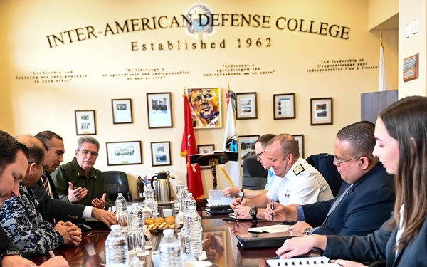 SOUTHCOM J5 Deputy Director for Allied Integration Visits the IADC