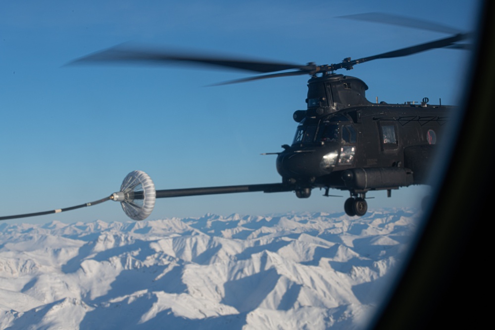 ARCTIC EDGE 24: 160th SOAR(A) Mid-air Refueling