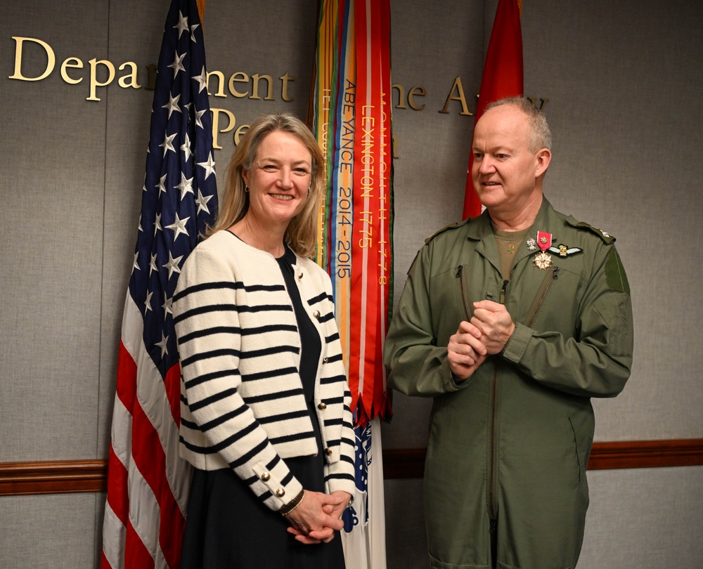 DAS Hosted LOM Award Ceremony Brig Gen Paul Tennant