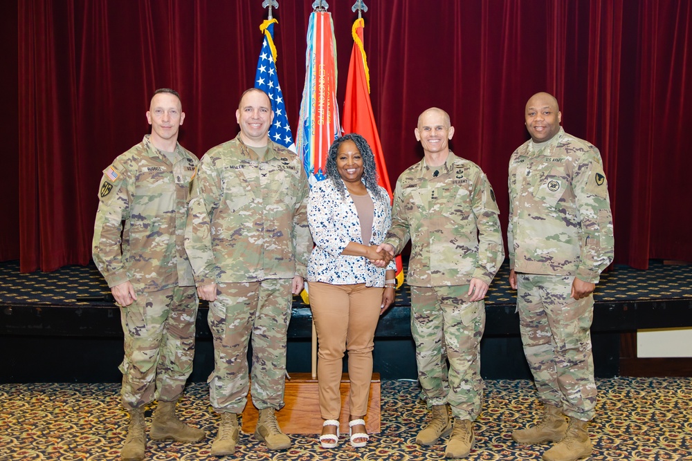 Fort Novosel hosts IMCOM commanding general