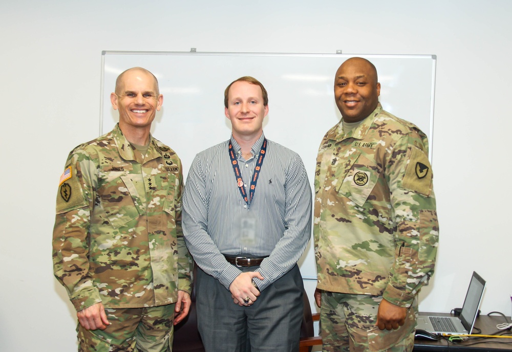 Fort Novosel hosts IMCOM commanding general