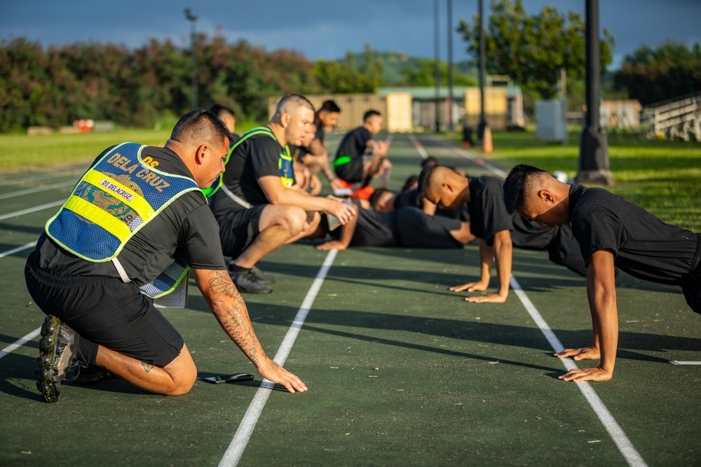 Hawaii's Future Soldiers Take Flight in Hawaii Army National Guard Recruit and Sustainment Program (RSP)