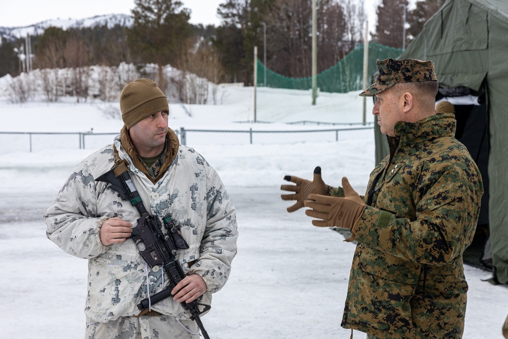 2nd Marine Aircraft Wing leadership visits U.S. Marines and Sailors during Exercise Nordic Response 24