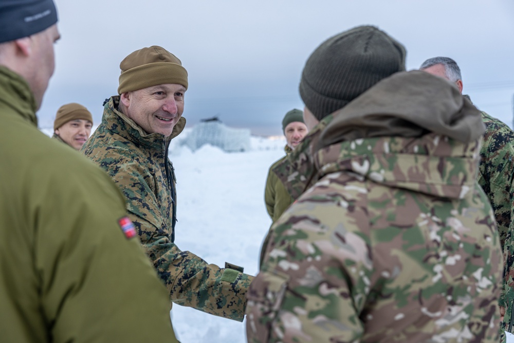 2nd Marine Aircraft Wing leadership visits U.S. Marines and Sailors during Exercise Nordic Response 24