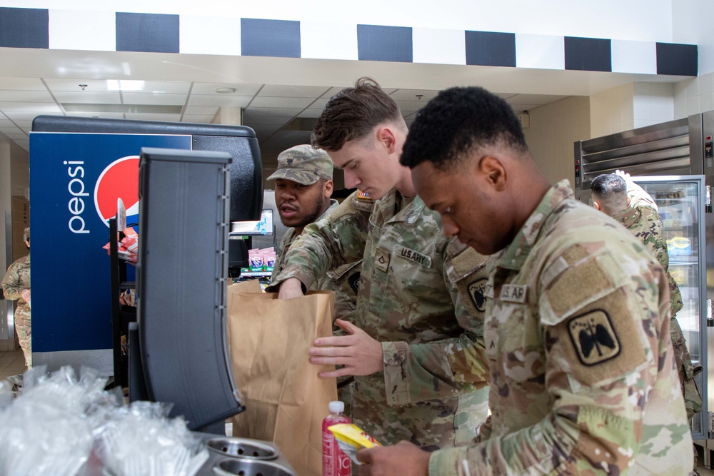 Raptor Warrior Restaurant Kicks Off Army Meal Prep Program