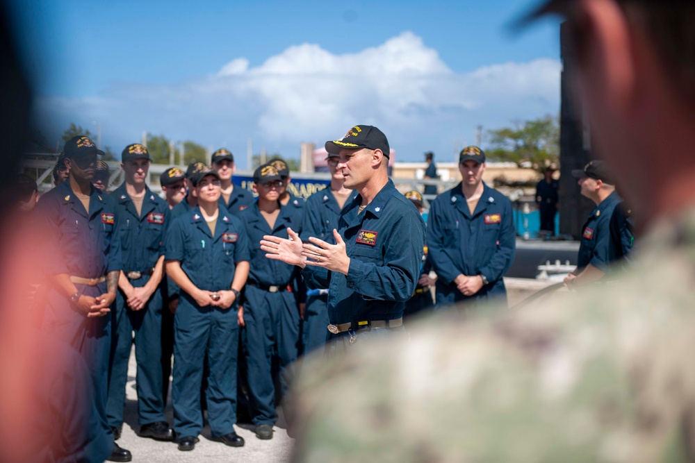 USS Annapolis Receives Battle E