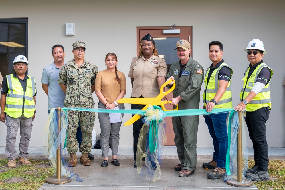 U.S. Naval Support Facility Diego Garcia Beautifies Unaccompanied Housing Unit 13