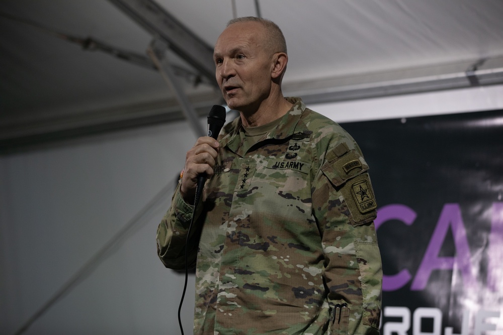 Chief of Staff of the Army visits Project Convergence - Capstone 4