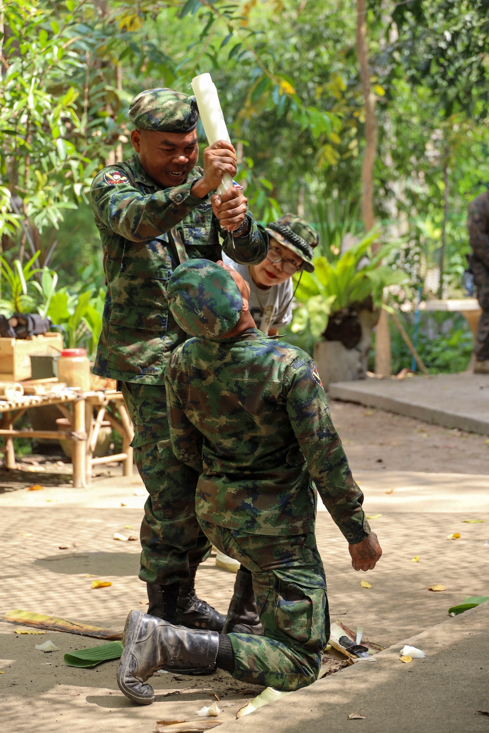 15th MEU Learns How to Survive in the Jungle