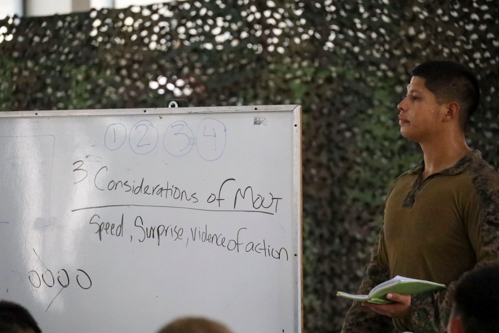 USMC, RTMC Exchange Knowledge!